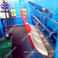 Colored steel roof sheet curving machine with crimping